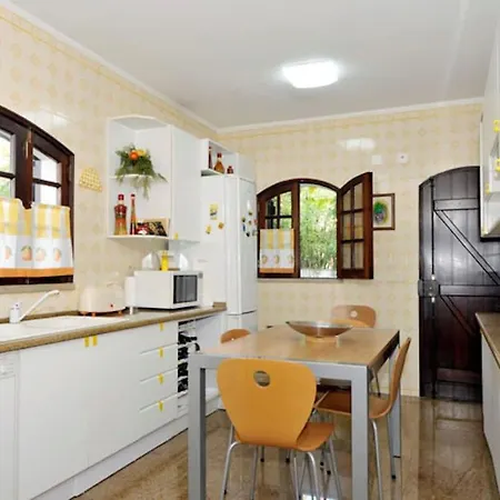 Casa Gondi - Right By Gale - Large Lush Gardens * Albufeira